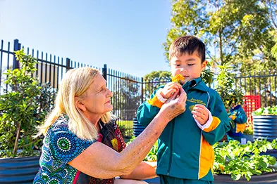 CURRICULUM SNAPSHOTS JOONDALUP EDUCATION SUPPORT CENTRE